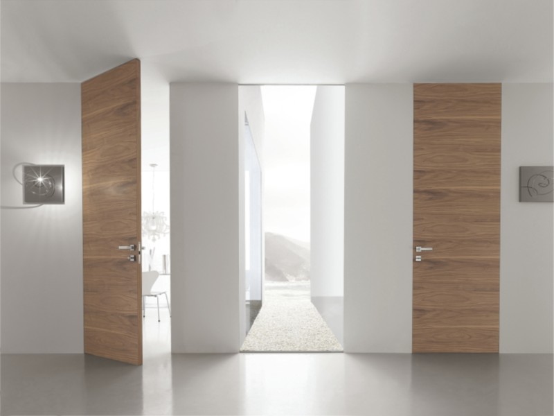 Porte filo muro perfettamente integrate nella parete FerreroLegno