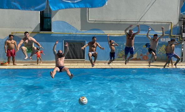 Juli Urlaub Angebote Italien Hotel direkt am Meer mit Pool