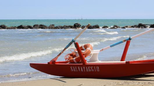 Special Offer Summer Apartments in Rimini by the sea !!!! BEACH SERVICE INCLUDED IN THE PRICE !!!