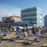 Piccolo Hotel a Viserba di Rimini, cucina romagnola, economico sul mare, per le tue vacanze.