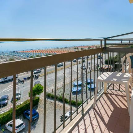 Hotel mit Balkon in Rimini, Hotel in Rimini mit Balkon, Hotelangebot in Rimini mit Balkon mit Blick auf das Meer, Hotelbalkon mit Blick auf das Meer, 3-Sterne-Hotel mit Balkon in Rimini, Hotelbalkon in Rimini