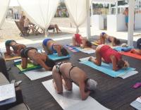 Attività con Le Spiagge del Benessere: pilates, yoga, shiatsu, ginnastica posturale, riflessologia plantare Bagno 76-78 Rimini