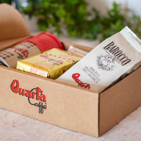 Box with Quarta coffee