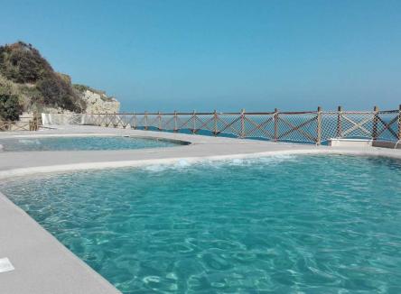 Bungalow Offer in September on the Coast of the Trabocchi in Abruzzo