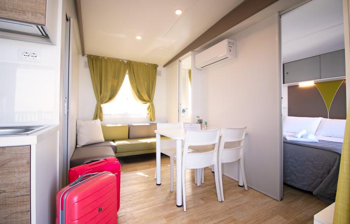 campinggirasole en three-room-superior-seafront 011
