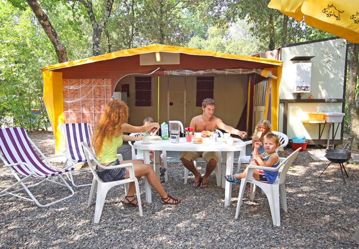 Camping Village Montescudaio