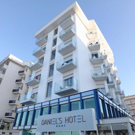 Hotel Riccione Con Economiche Offerte E Last Minute Per Vacanze