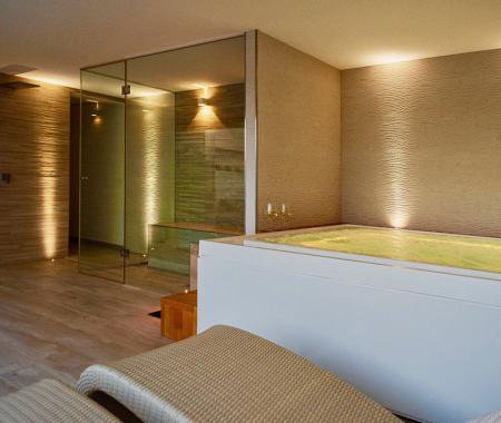 laconcahotel it hotel-con-piscina-interna-e-area-relax 010