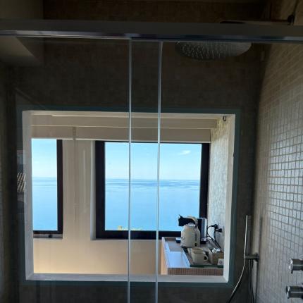 Dusche mit Meerblick, völlige Entspannung und Ruhe.