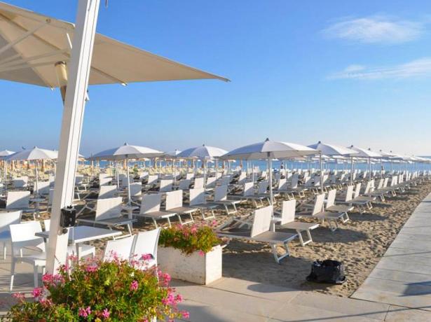hotelmokambo it hotel-cesenatico-per-vacanze-terza-eta-nonni-e-nipoti 013