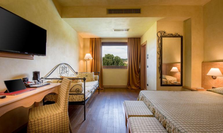borgolanciano de private-spa-by-night-aufenthalt-exklusives-wellnesszentrum-bei-nacht 006