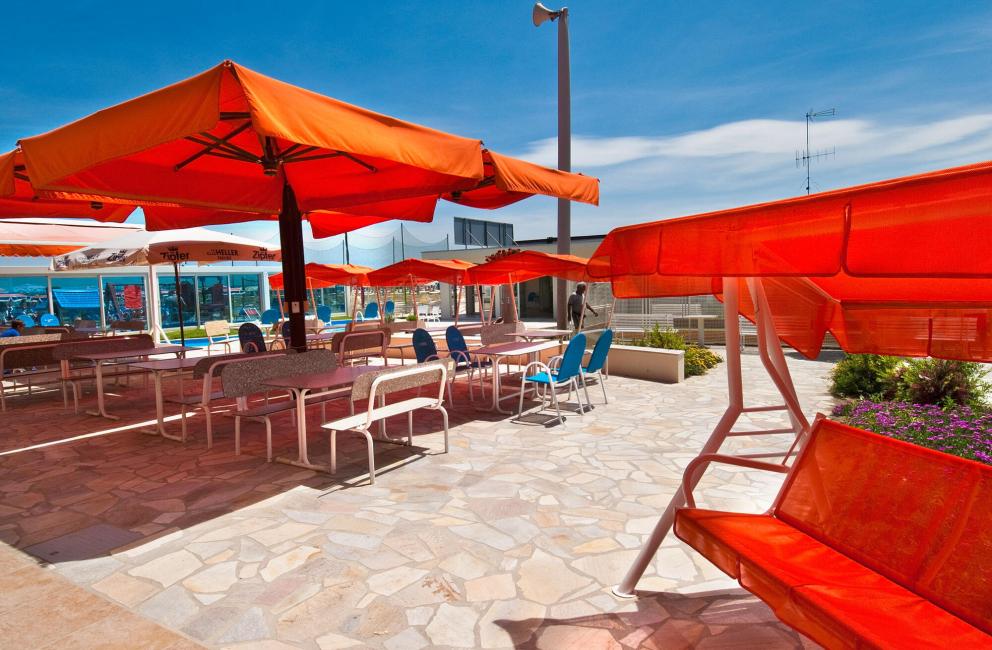 hotellevante.unionhotels it speciale-ponte-del-2-giugno-a-pinarella-di-cervia-in-hotel-3-stelle-con-spiaggia-e-piscina-incluse 007