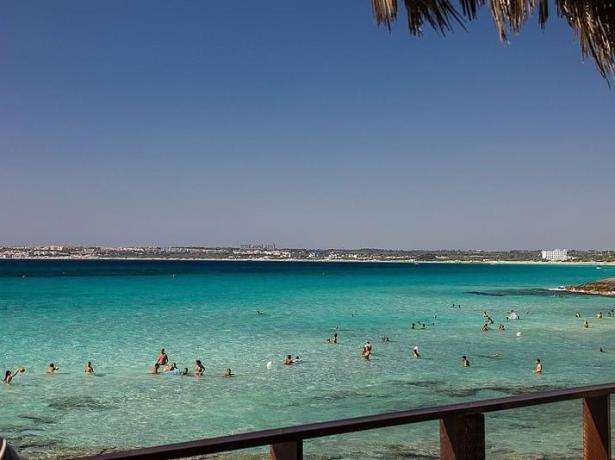 baiadigallipoli de offerta-per-pasqua-in-camping-resort-sul-mare-nel-salento 012