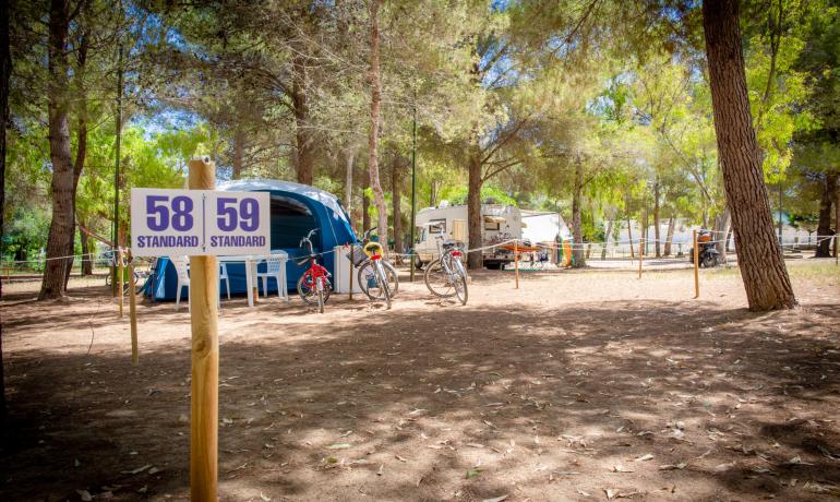 baiadigallipoli fr emplacements-avec-service-plage-gratuit-au-camping-resort-dans-le-salento 010