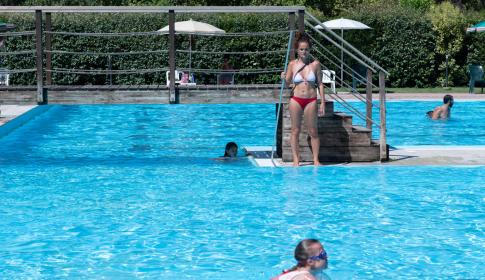 campingcesenatico en offer-for-spring-holidays-in-camping-in-cesenatico-with-pools-restaurants-and-entertainment 028