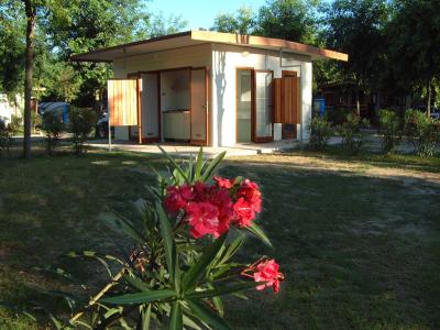 campingtahiti en en-exclusive-offer-in-pitches-on-lidi-di-comacchio-for-camping-lovers-in-caravans-or-tents 023