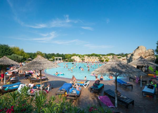 campingtahiti nl aanbieding-in-camping-village-in-comacchio-voor-uw-zomer-met-een-gratis-ontbijt 016