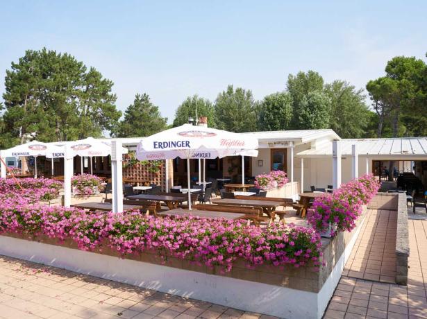 campinglido en july-in-bibione-stay-in-a-mobile-home-or-glamping-in-a-seaside-camping-village 021