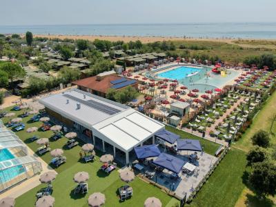 capalonga en august-holiday-in-mobile-home-of-camping-village-in-bibione 023