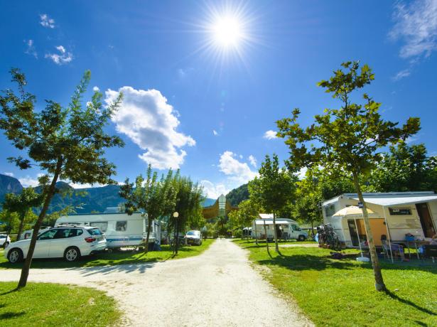 campinglevico it offerta-settembre-campeggio-lago-levico-ideale-per-escursioni-e-trekking 006