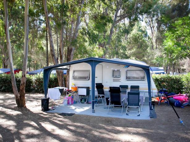 campinglecapanne da staanplaatsenkorting-voor-juli-vakantie-op-de-camping-in-toscane 020