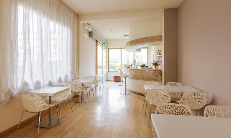 parkhotelserena it settembre-relax-sul-mare-a-viserbella-di-rimini 011