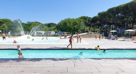 pinetasulmarecampingvillage en offer-easter-cesenatico-on-campsite-with-large-equipped-pitches 037