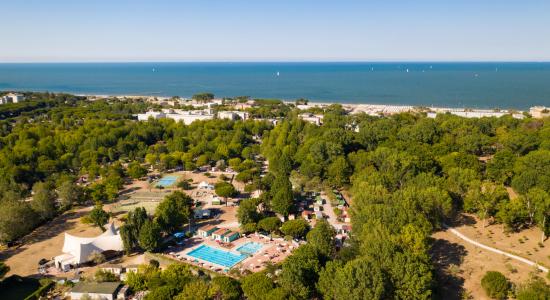 pinetasulmarecampingvillage en early-booking-offer-for-a-stay-in-a-mobile-home-or-cottage-at-campsite-by-the-sea-in-cesenatico 035