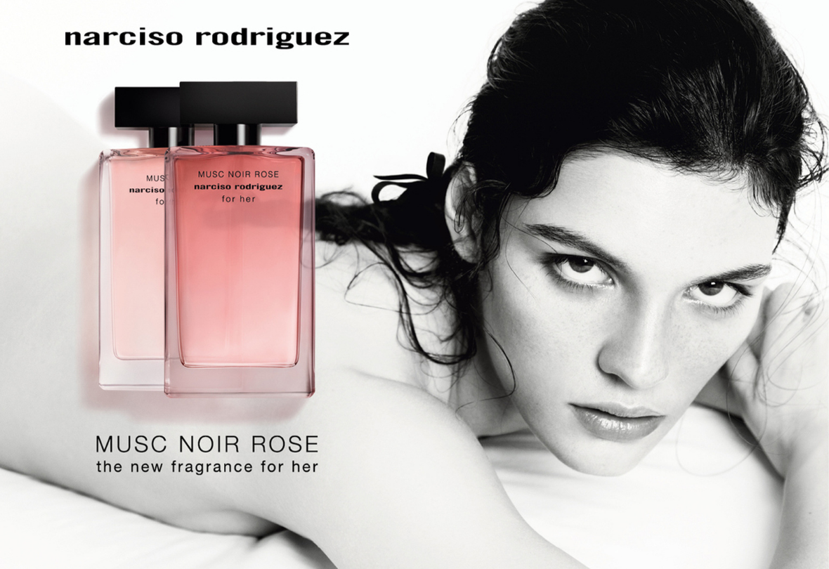 Narciso Rodriguez Musc Noir Rose for her. Нарцисо Родригес Маск Нуар Роуз. Макияж на модели нарциссо Родригес женские.