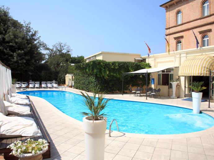 villaadriatica en special-offer-for-the-summer-hotel-by-the-sea-in-rimini 008