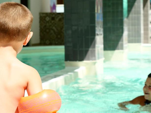 hotelmetropolitan de angebot-notte-rosa-august-cesenatico-im-all-inclusive-hotel-mit-pool 011