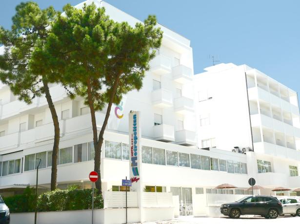 hotelmetropolitan it vacanze-brevi-inizio-agosto-all-inclusive-a-cesenatico-in-hotel-con-piscina 011