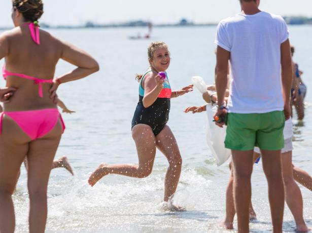 greenvillagecesenatico it offerta-vacanza-breve-di-settembre-in-hotel-a-cesenatico-con-piscina-e-spiaggia 015