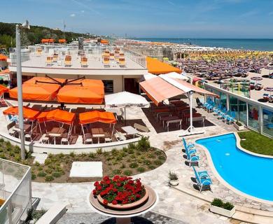 hotelzenith.unionhotels en offer-june-pinarella-di-cervia-at-hotel-zenith-with-swimming-pool 009