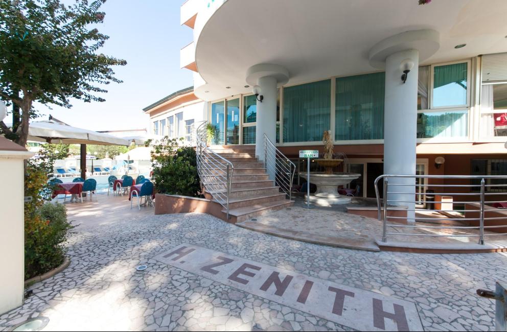 hotelzenith.unionhotels it offerta-weekend-hotel-zenith-a-pinarella-vicino-al-circuito-happy-valley-kart 005