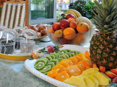 hsuisse it speciale-nove-colli-con-soggiorno-al-mare-in-hotel-a-milano-marittima 019