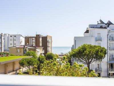 hsuisse it prenota-prima-e-risparmia-per-le-tue-vacanze-al-mare-in-hotel-3-stelle-a-milano-marittima 018