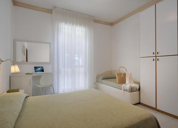 hsuisse it offerta-agosto-in-hotel-vicino-al-mare-a-milano-marittima-cervia 015