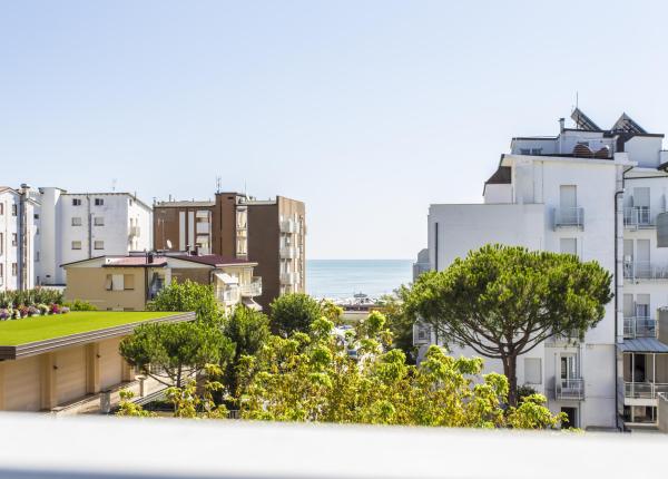 hsuisse it prenota-prima-e-risparmia-per-le-tue-vacanze-al-mare-in-hotel-3-stelle-a-milano-marittima 013