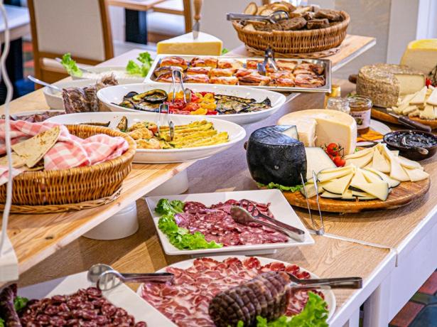hotelesplanadecesenatico de last-minute-juni-im-3-sterne-hotel-am-meer-in-cesenatico 011