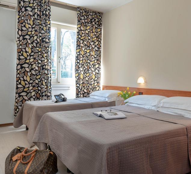 hotelpierrericcione en offer-august-riccione-hotel-all-inclusive-with-beach 030