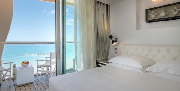 excelsiorpesaro en summer-offer-hotel-5-stars-pesaro-on-the-sea 012