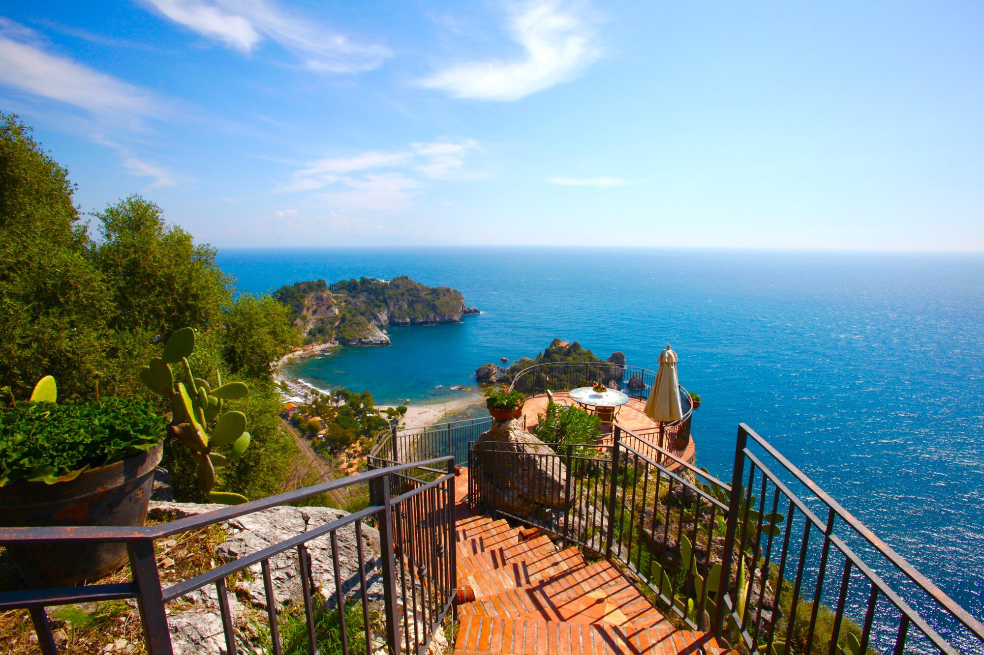 Hotel Taormina Grand Bleu ~ Traditional Wedding Ceremonies and Customs