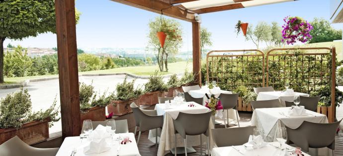 lameridianaperugia en perugia-hotel-easter-offer-with-traditional-lunch 019