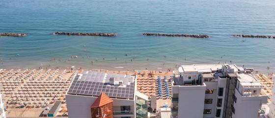 hotelnautiluspesaro en special-offer-late-august-with-the-family-in-hotel-in-pesaro-with-beach 022