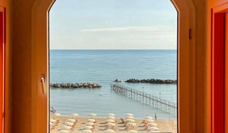 hotels-elcid-campeador en 1-may-long-holiday-in-a-hotel-by-the-sea-in-rimini 009