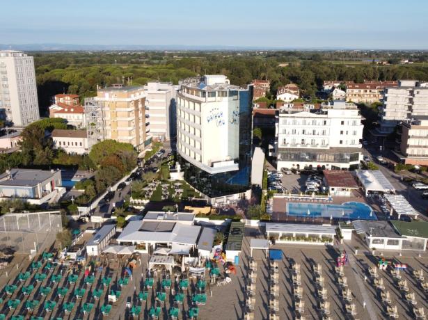 palacelidohotel en offer-july-in-family-hotel-in-lido-di-savio-free-stay-for-children 012