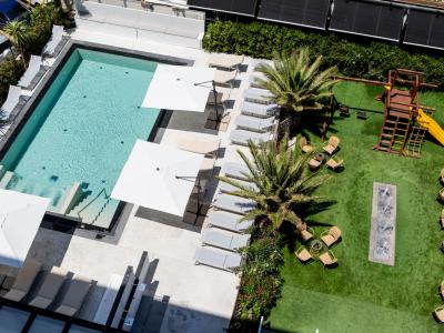 hotelduemari en offer-moto-gp-misano-at-hotel-in-rimini-with-heated-pool 011
