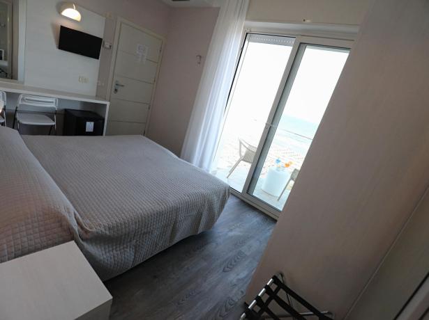 hoteldanielsriccione en offer-1st-week-september-2022-all-inclusive-riccione-in-hotel-with-sea-view 012
