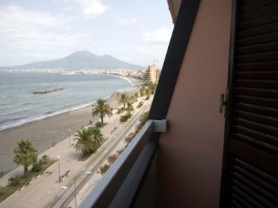 stabiahotel it weekend-romantico-castellammare-di-stabia-in-hotel-4-stelle-vista-mare 027
